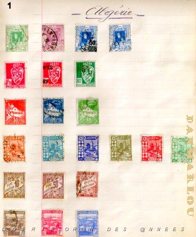 PLANCHE DE TIMBRES D ALGERIE (1).jpg